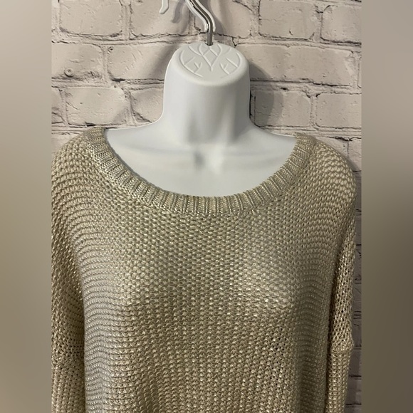 H&M Metalic oversized crew neck sweater Size 6 - Picture 7 of 10
